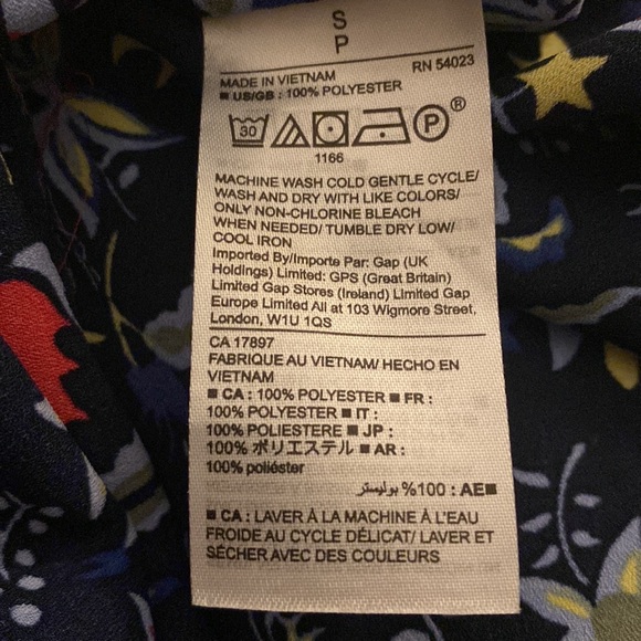 GAP lightweight flower poet peasant top - Picture 7 of 7